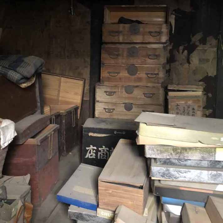 蔵の中イメージ